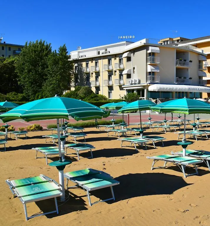 Hotel Janeiro Frontemare 利多迪迪耶索洛